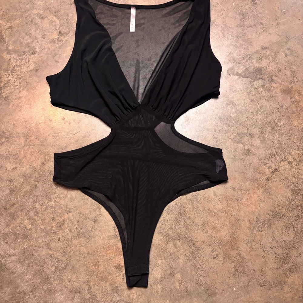 Mezzanine Womens Large Black sheer cut-out sexy Bodysuit lingerie